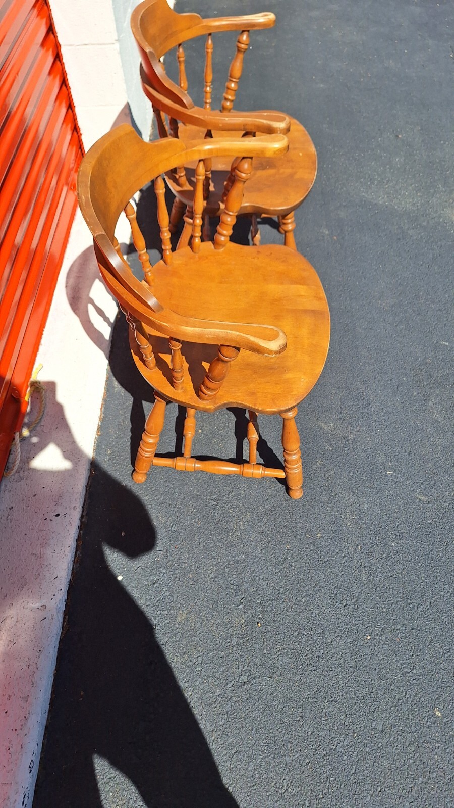 2 Vintage S Bent & Bros Colonial Windsor Captain Spindles \ Folding table
