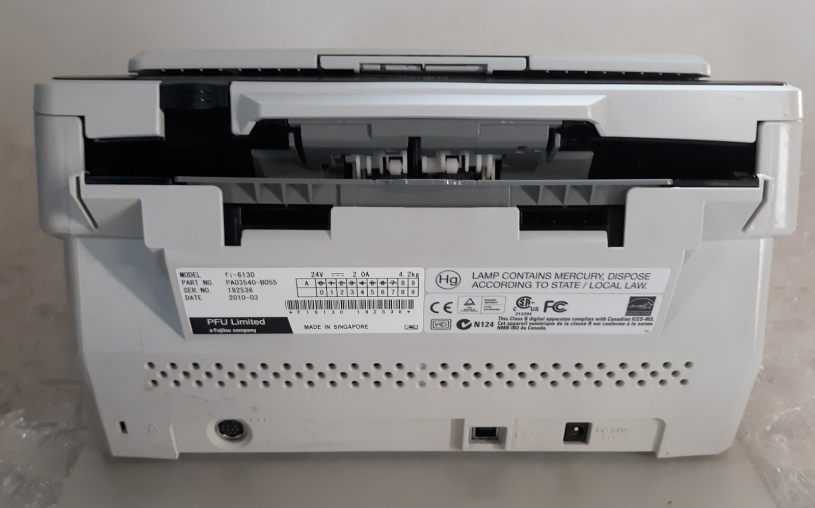 Fujitsu FI-6130 Document Scanner *FOR PARTS*