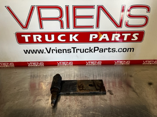 KENWORTH BRACKET-SHOCK ABSORBER K324-383