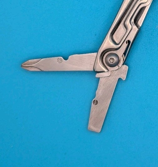 Leatherman Rev 3.8" Multi-Tool, Stainless!