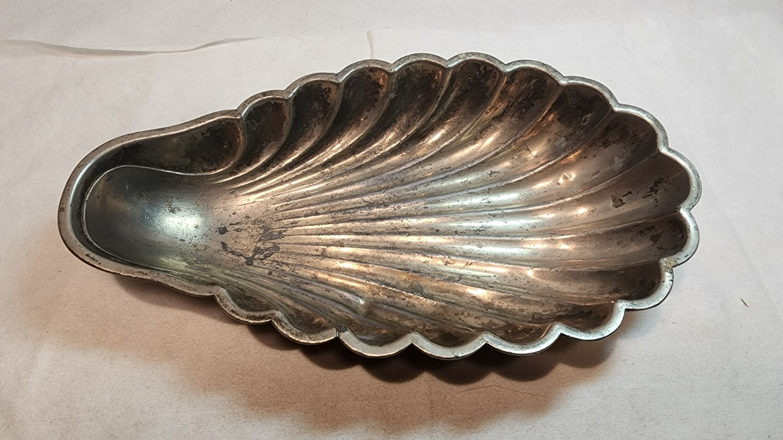 Vintage Japan Silver Plated Shell Shaped Candy Jewelry Trinket Dish Tray