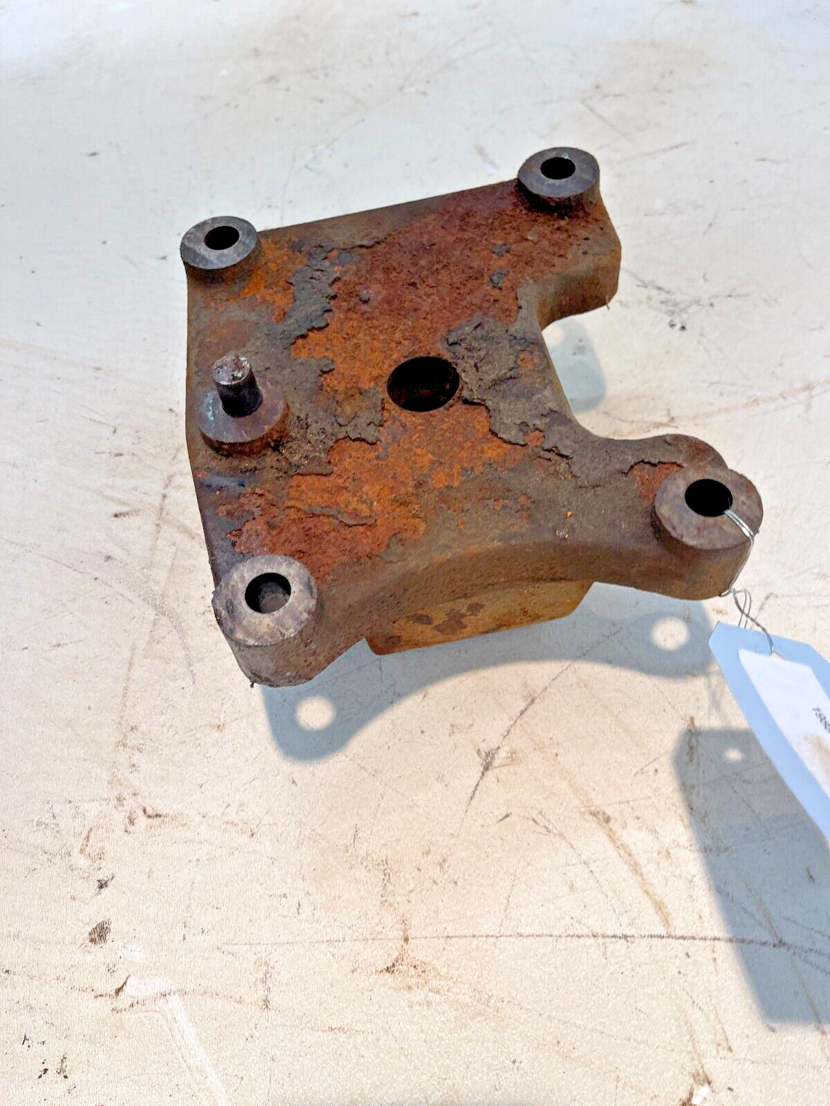 1988 Case IH 585 Tractor Hitch Drawbar Anchor Bracket