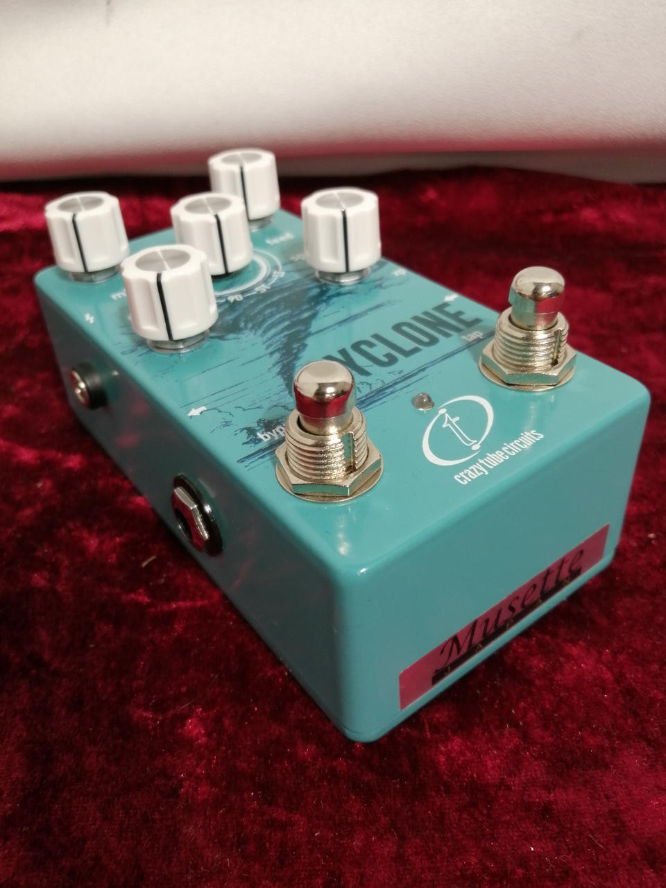 CRAZY TUBE CIRCUITS Model CYCLONE