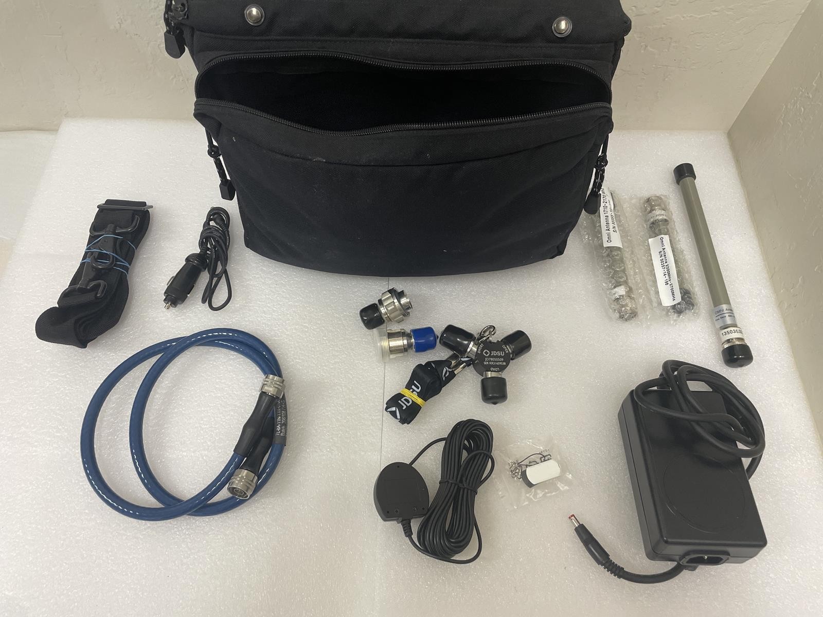 JDSU JD785B CELLADVISOR BASE STATION ANALYZER