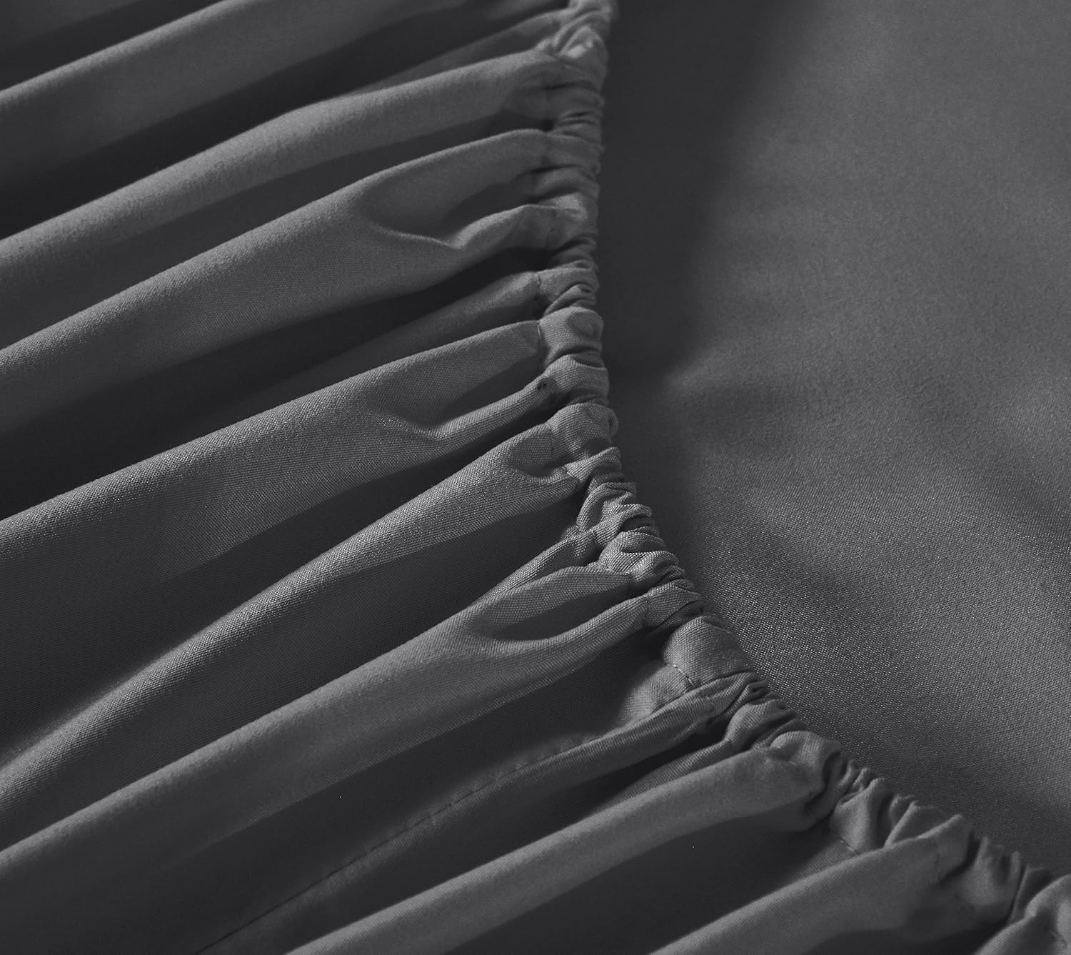 Luxuriously Soft Microfiber Fitted Sheet - Full Size with 14" Deep Pockets