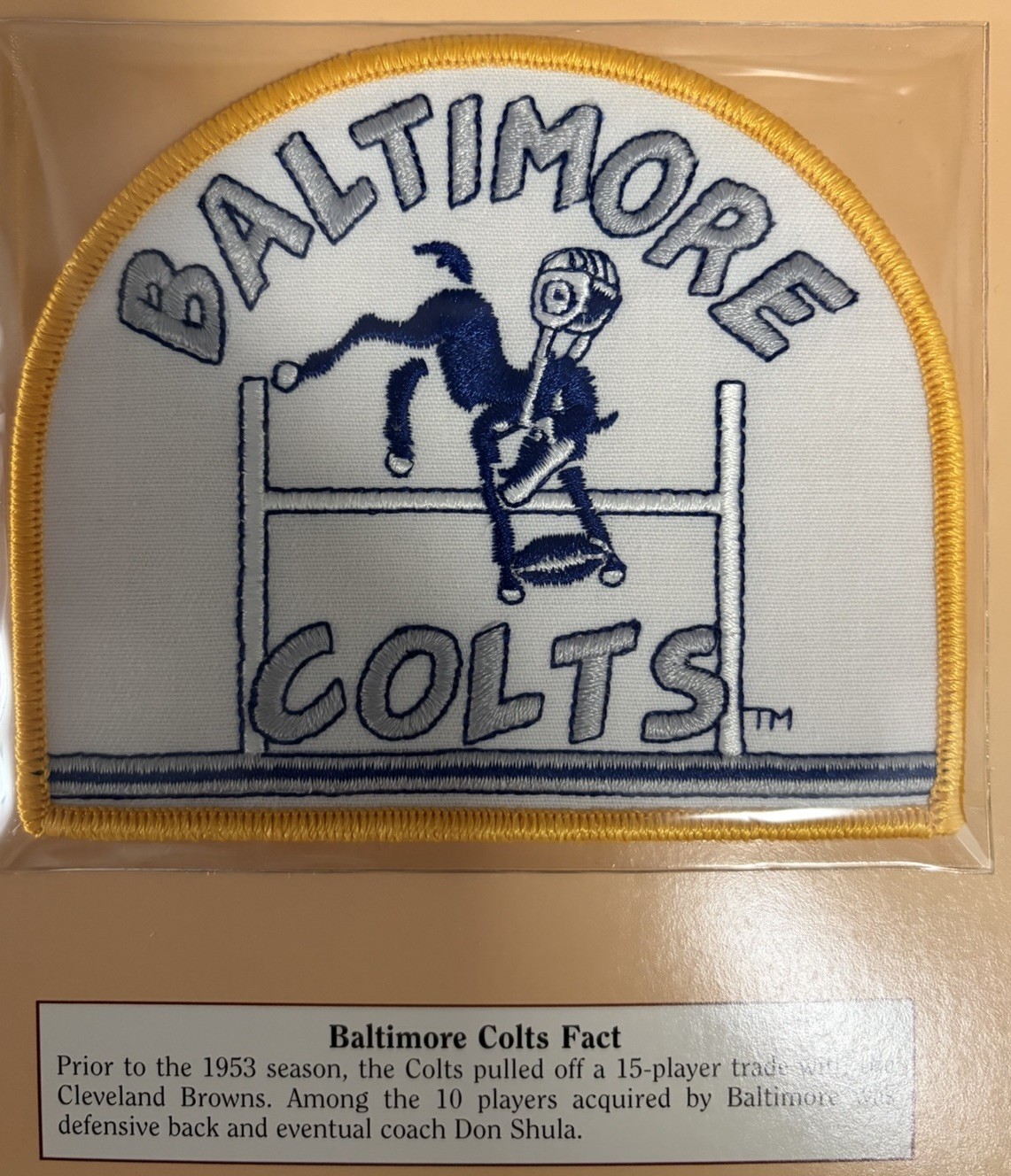 BALTIMORE COLTS Willabee & Ward Golden Age Football Patch & Info/Stat Card READ