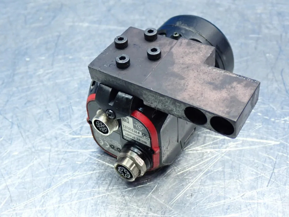 KEYENCE SHORT RANGE SENSOR HEAD IV-150MA