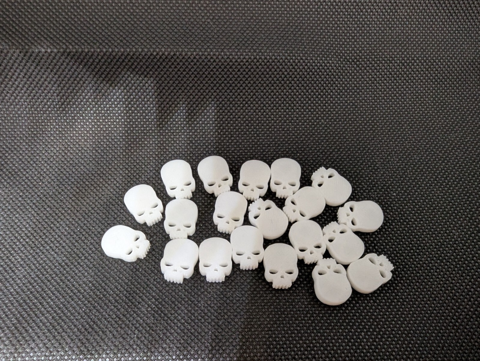 20 x 16mm Skull Damage Tokens For Wargaming Like Warhammer D And D 3D Printed