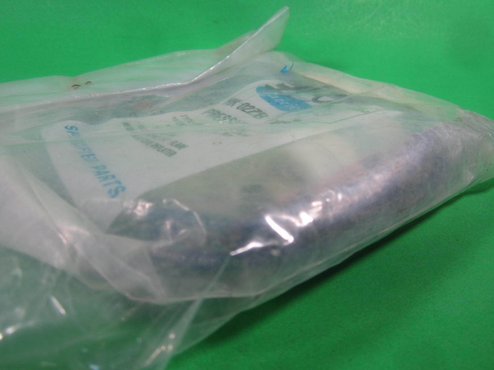 Carrier Pressure Stat -- HK 02ZB 003 -- New