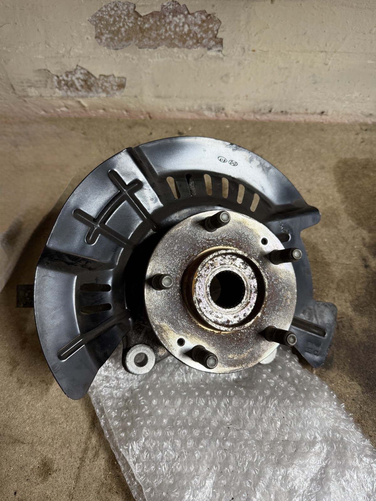 Kia Sportage 2011 MK3 / Hyundai IX35 Front Hub Bearing Assembly (Fits L/R)