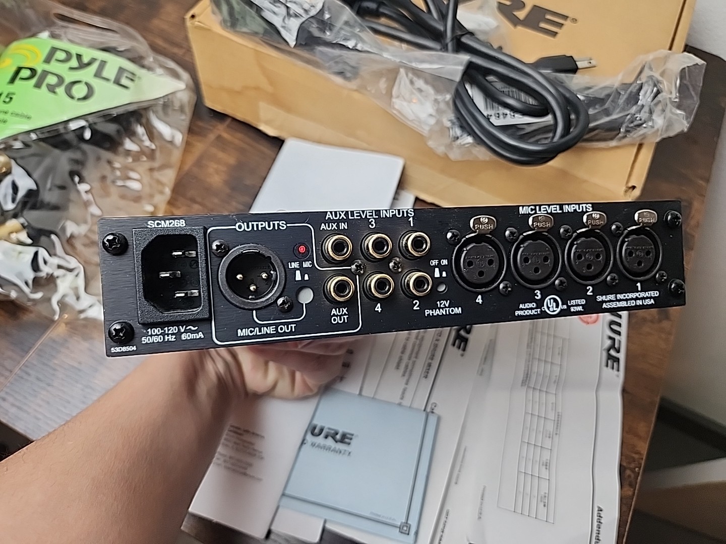 Shure SCM268 4-Channel Microphone Mixer EUC Tested
