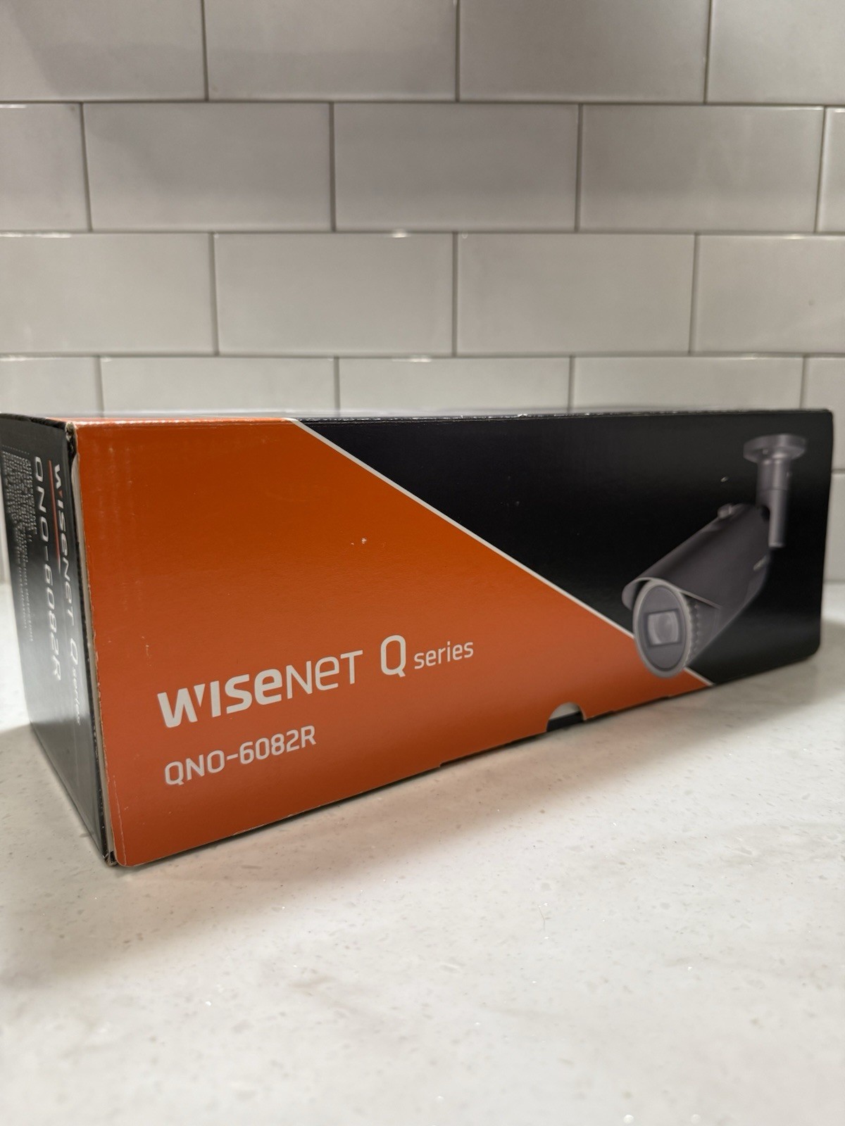 Wisenet Q series QNO-6082R Security Camera