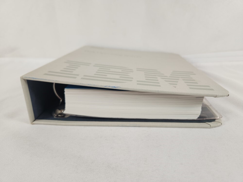 IBM Binder DOS Disk Operating System Reference 3.2 1986 1st Ed. (No Software)
