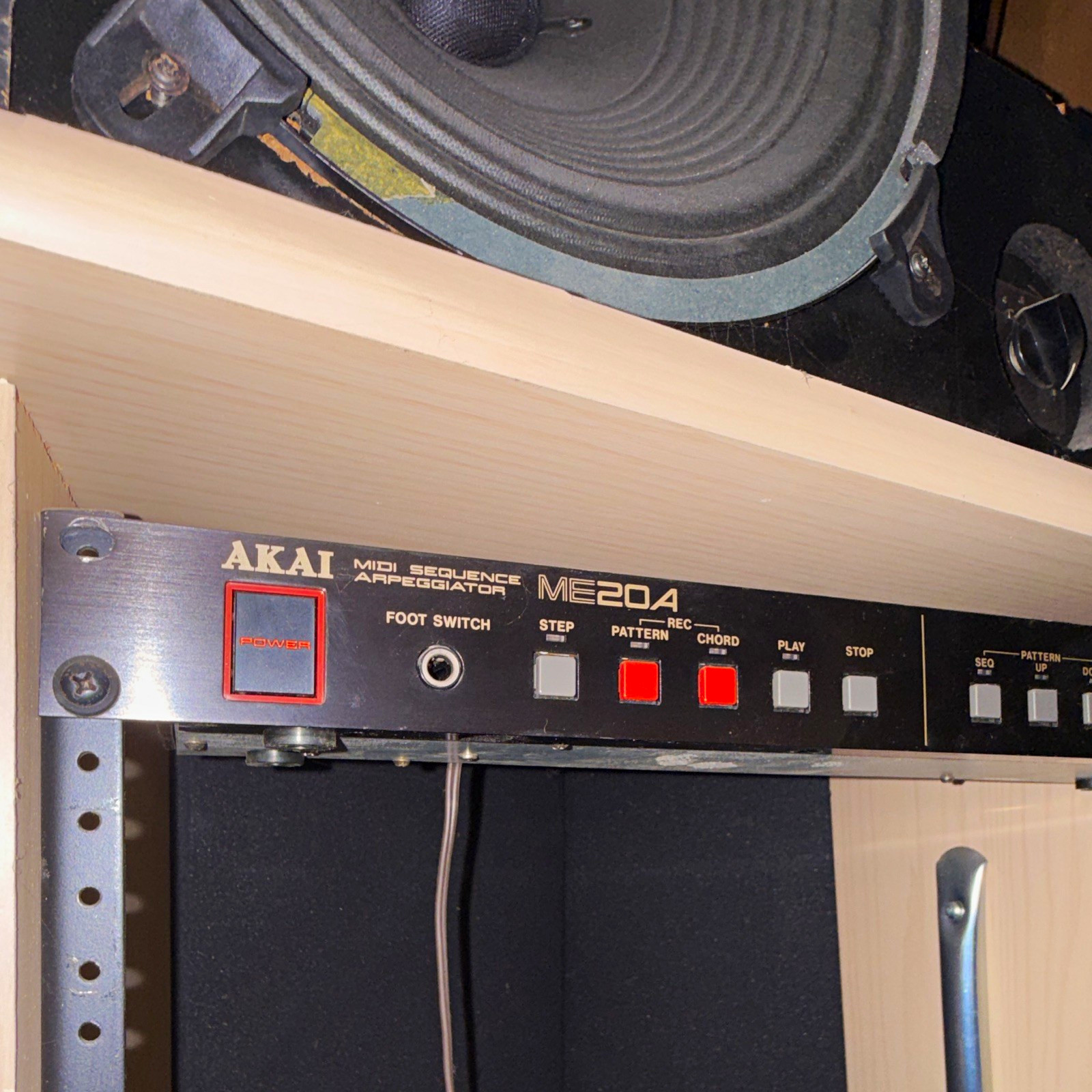 AKAI ME20A MIDI Sequencer/Arpeggiator 1U Rack Mount w/ Foot Switch Port
