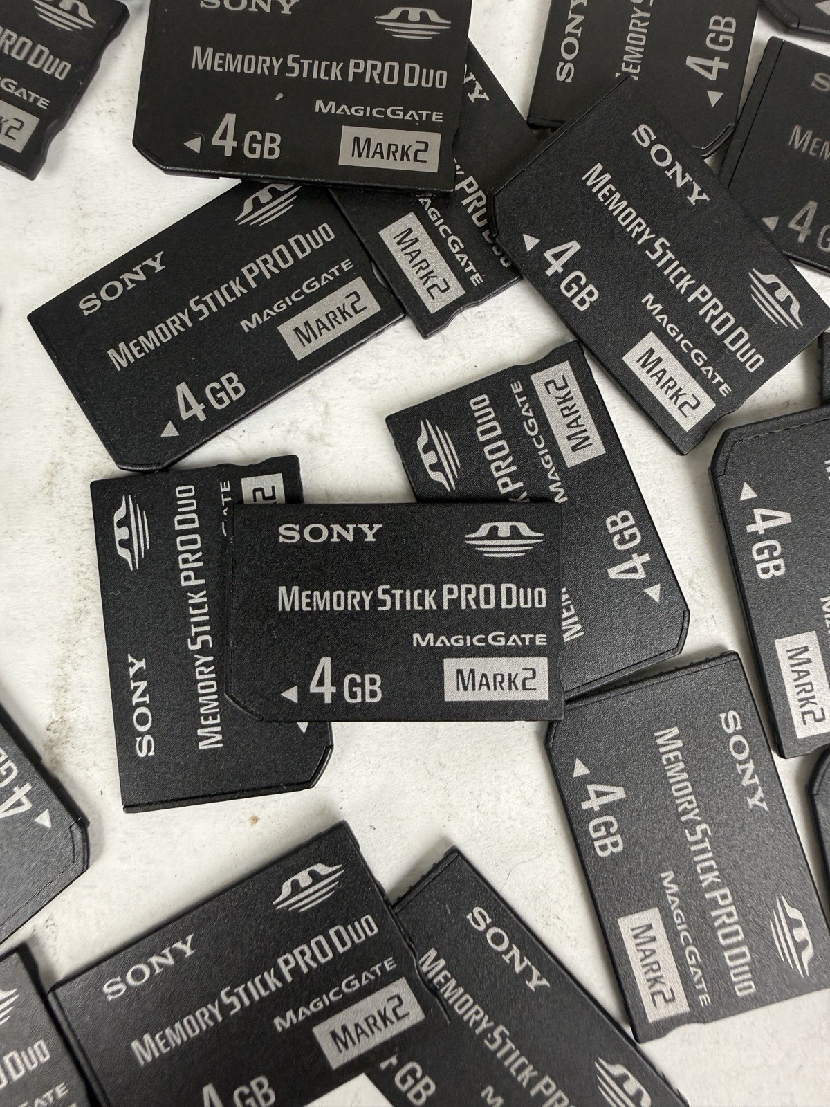 Lot Of 10 Sony 4GB Memory Stick Pro Duo Magic Gate Mark 2 Memory card
