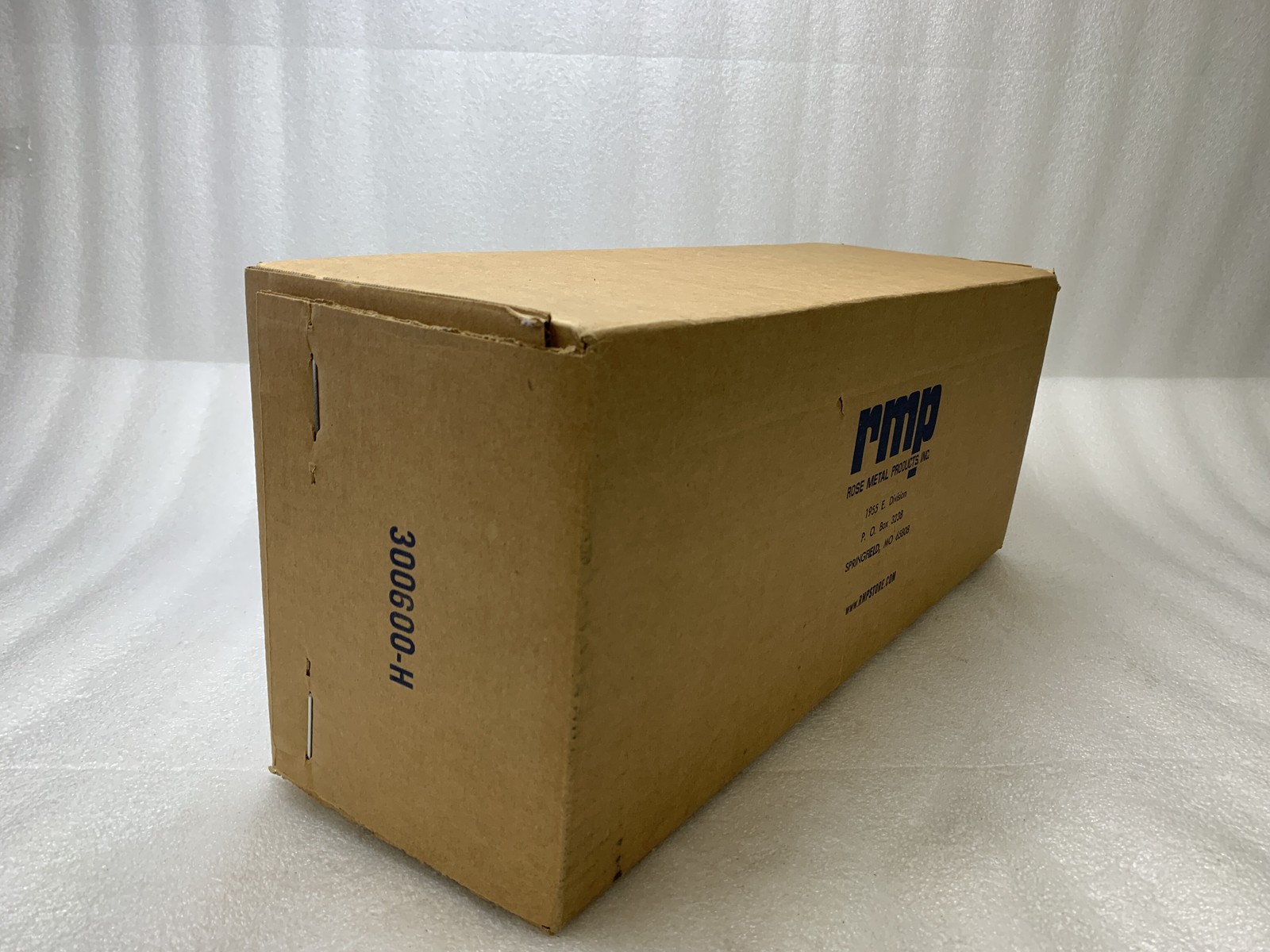RMP RoseRack Vertical Wall Mount 3U standard rack size / Equipment Bracket