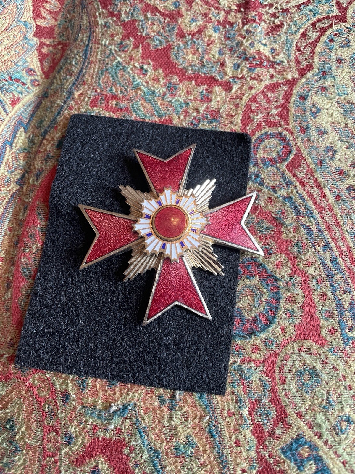 ORDER of MERIT of the FEDERAL REPUBLIC of GERMANY STYLE COSTUME JEWELRY