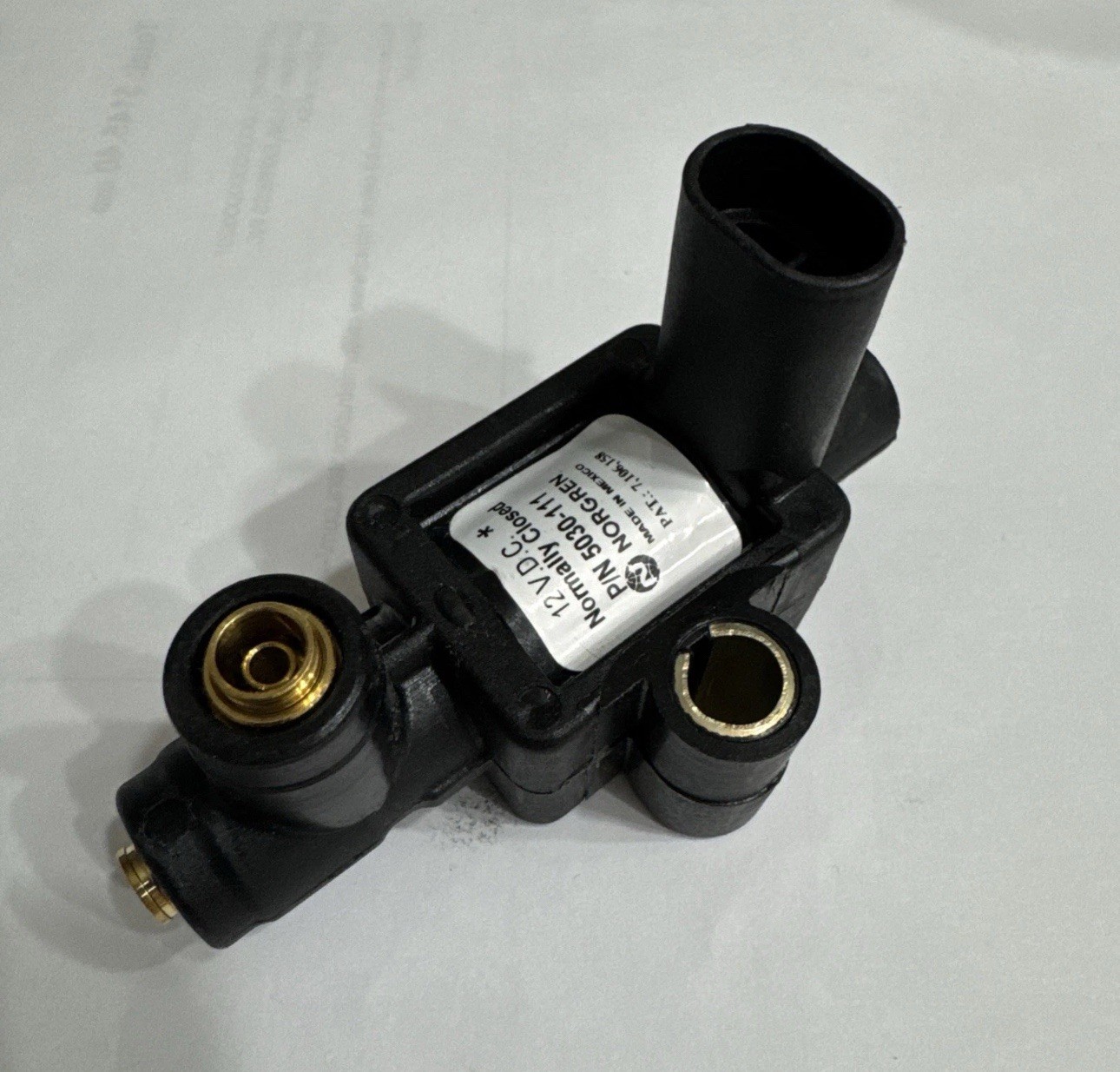 OEM Volvo/MACK Fan Clutch Air Solenoid Valve 20807261 20858976 20408595