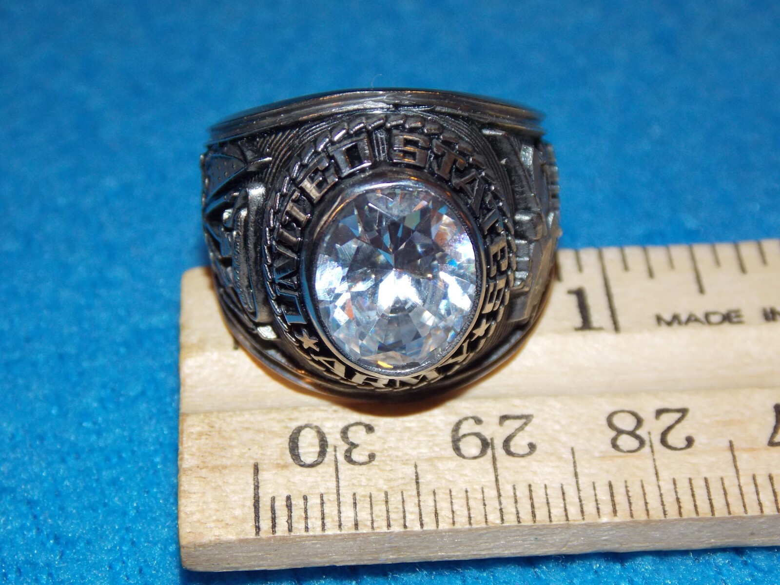 VINTAGE - U.S. ARMY ARMOR MEN'S CLEAR Stone Ring Size 10.5 - NOS - ALPHA BRAND