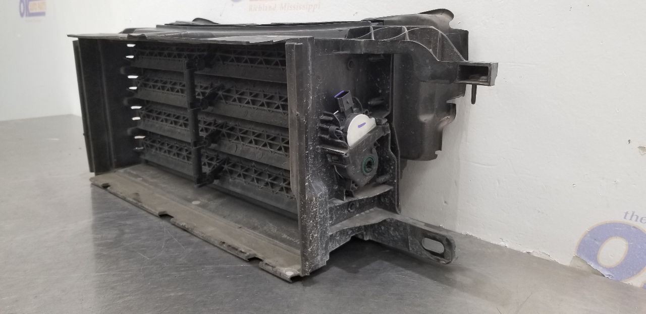 20 FORD EXPEDITION 3.5L LOWER AIR SHUTTER
