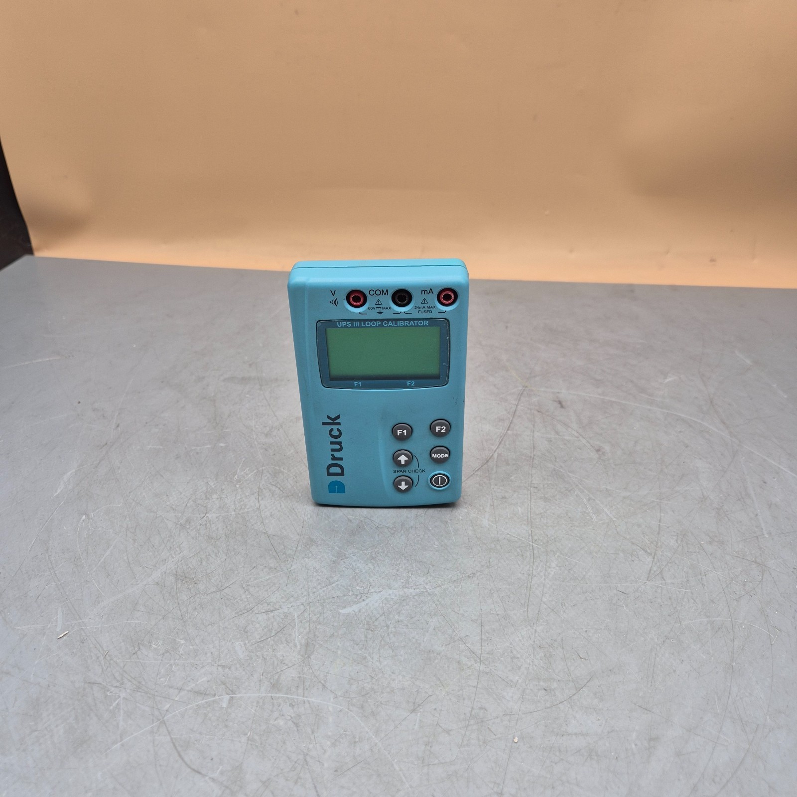 PRESSURE UPS III LOOP CALIBRATOR
