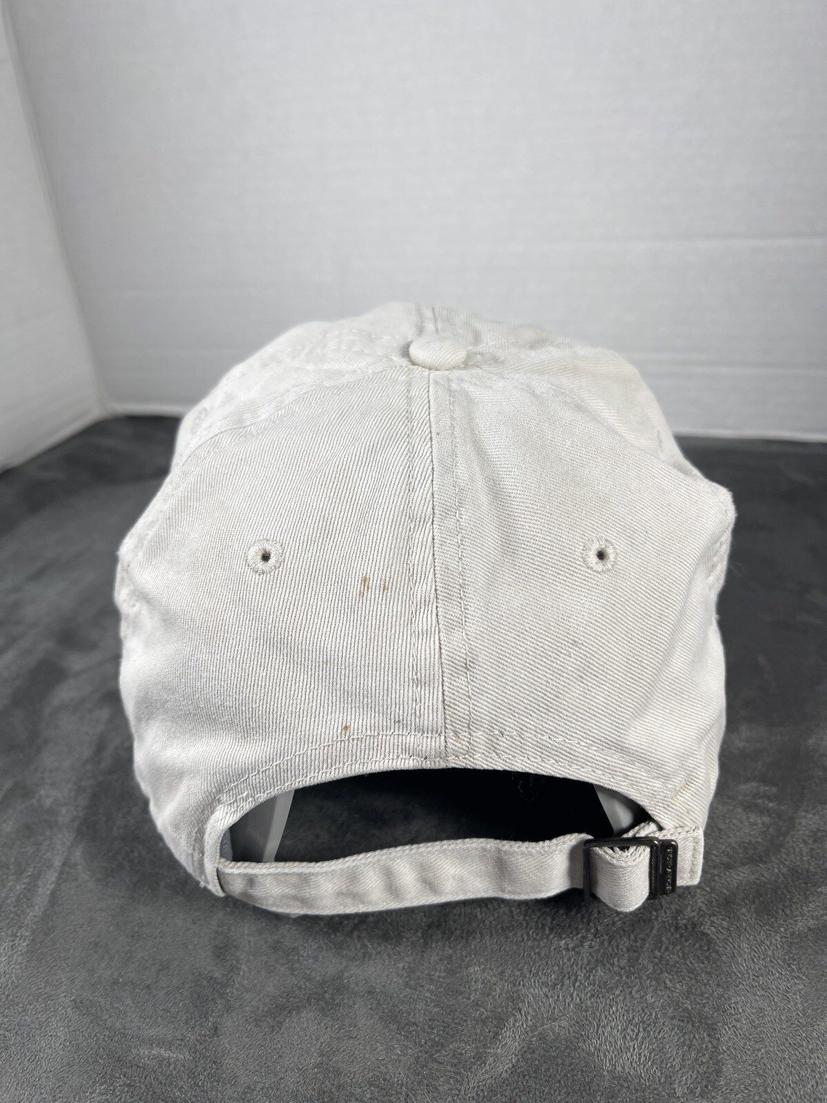 DISTRESSED Off White Under Armor WOMEN's Running outdoor hike bike trail Hat Cap