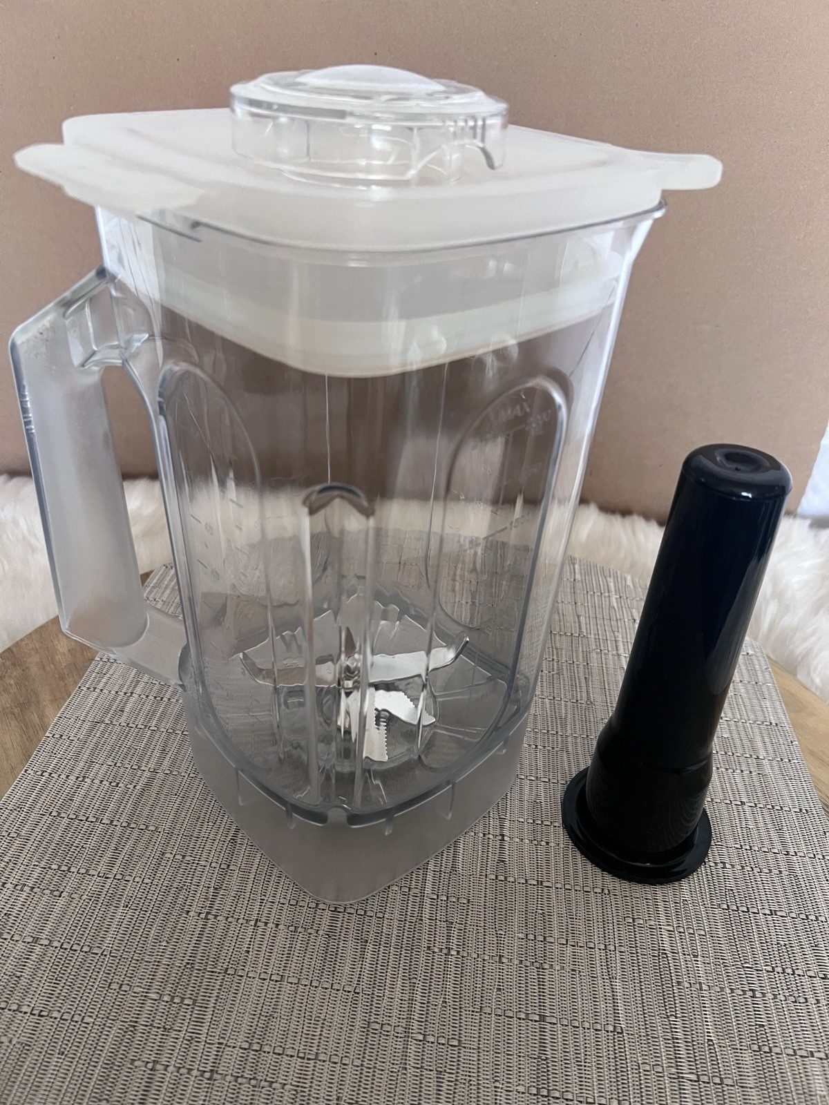 aeitto 8168MTB Blender Jar Pitcher Only Never Used