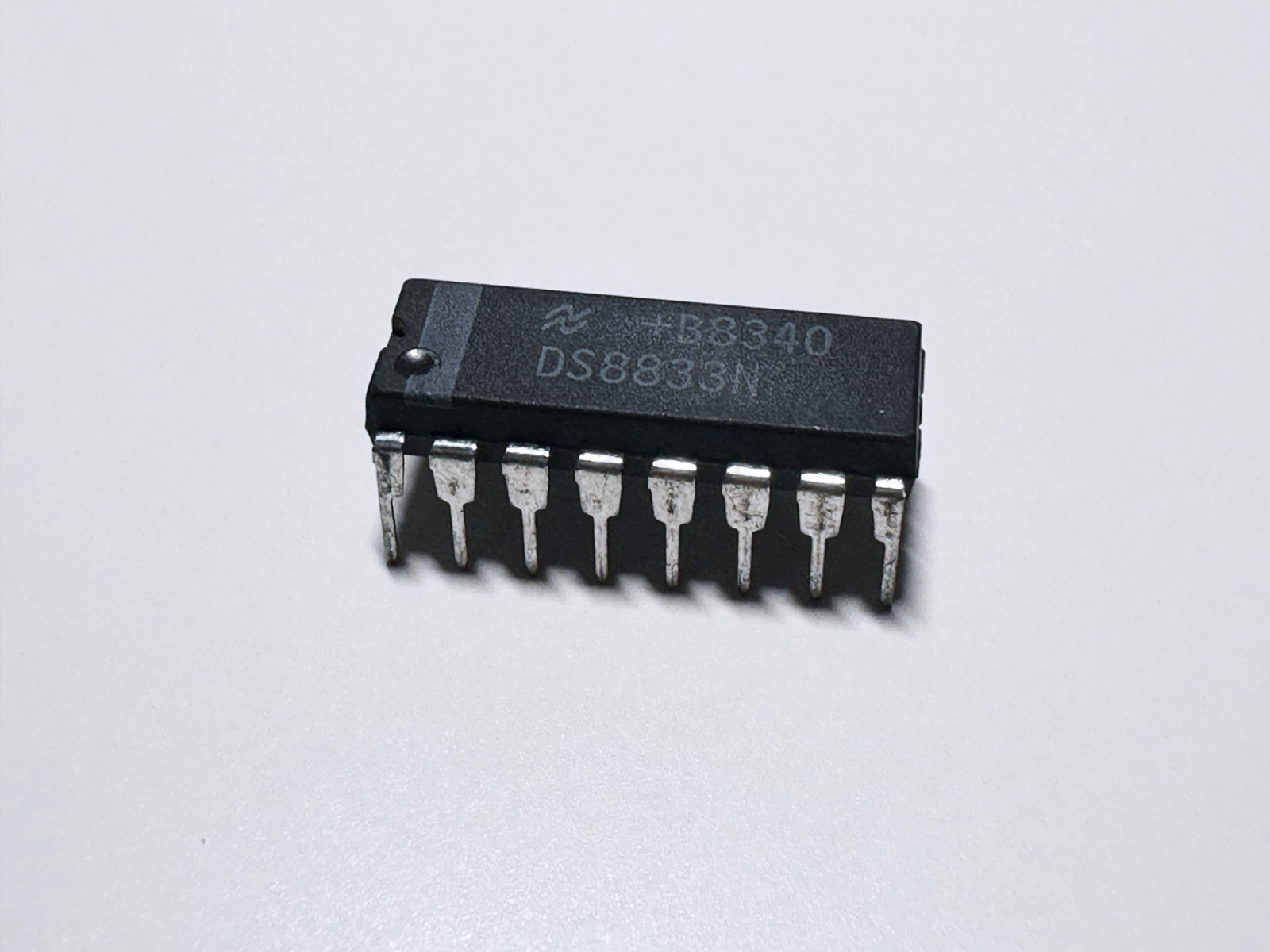 1X DS8833N National Semiconductor Quad Tri-State Bus Transceiver DIP-16