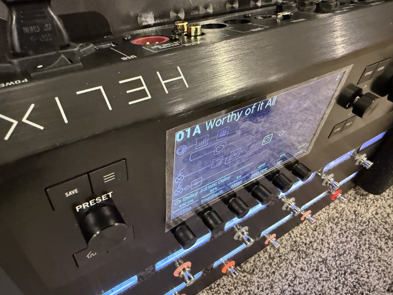 Line 6 Helix Floor Guitar Processor w/ Line 6 Backpack and Original Box *MINT*