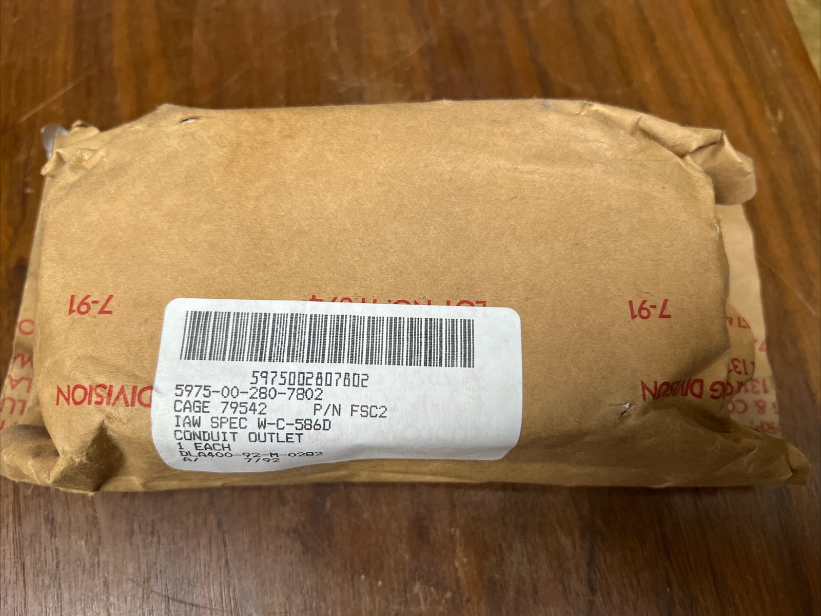 Crouse Hinds FSC2 NIB 1G Malleable 3/4” In/Out Device Box