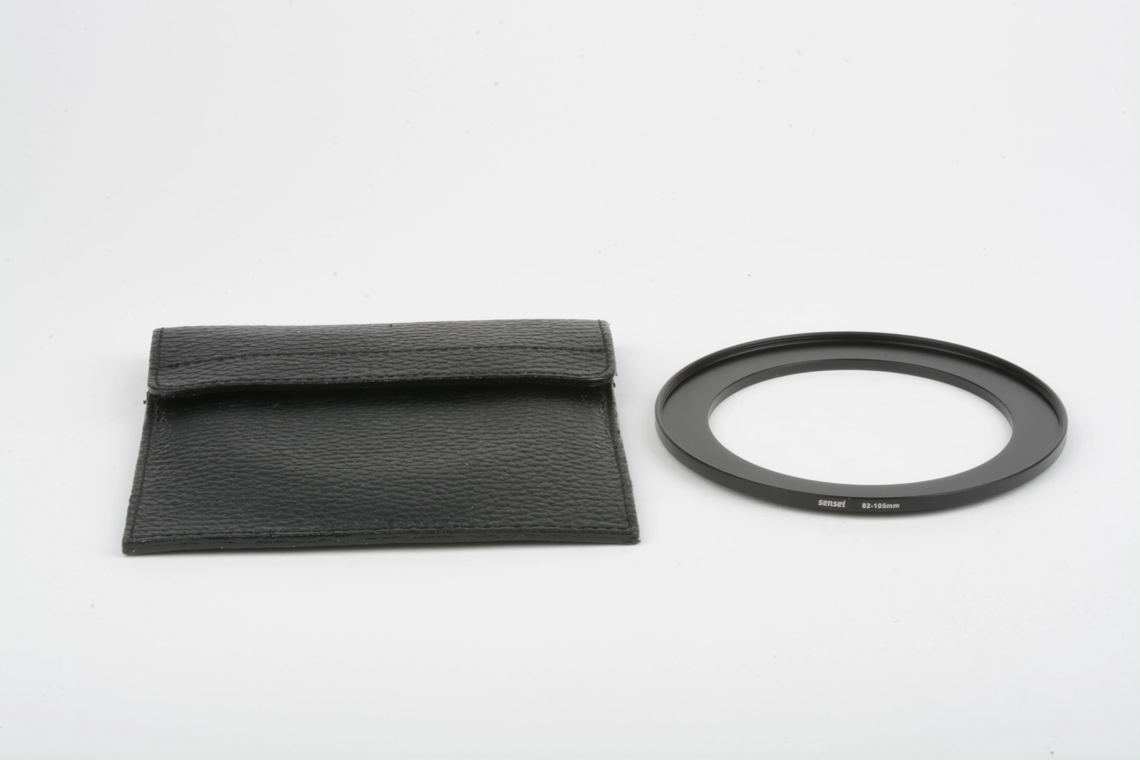 Sensei 82-105mm step-up ring in pouch
