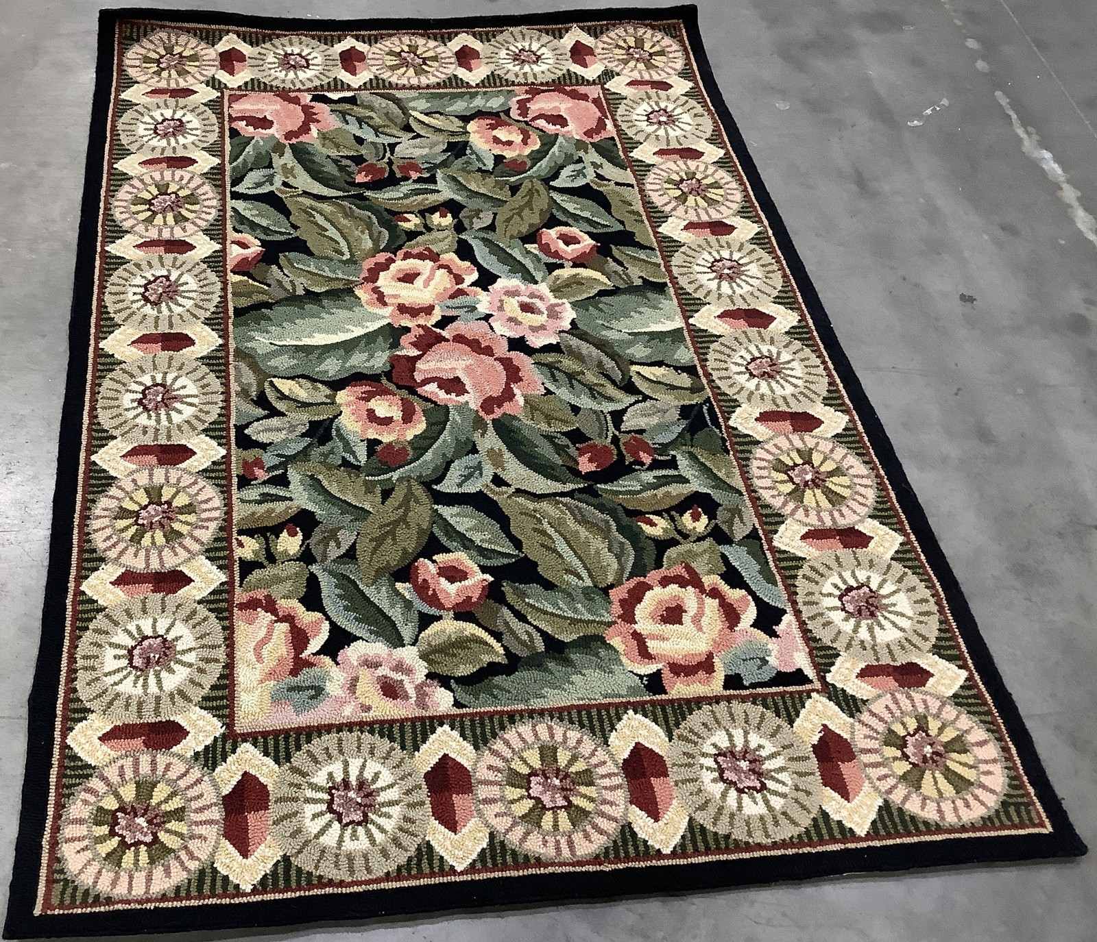 BLACK 3'-9" x 5'-9" Back Stain Rug, Reduced Price 1172684733 HK1D-4