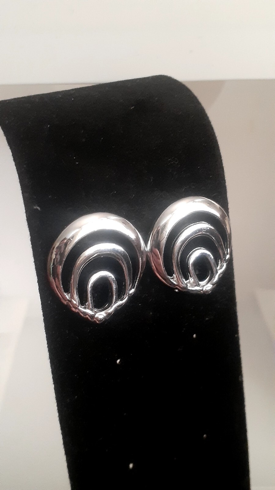 Vintage Open work Polished Silvertone Geometric style Earrings