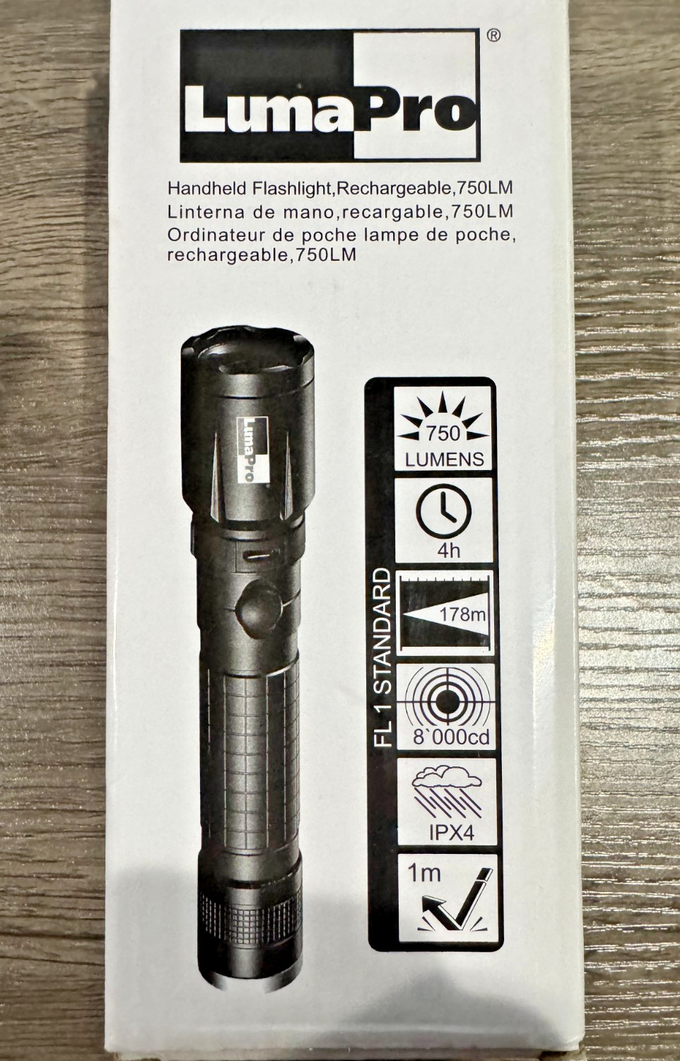 LumaPro: Flashlight- 700 Lumens, Rechargable