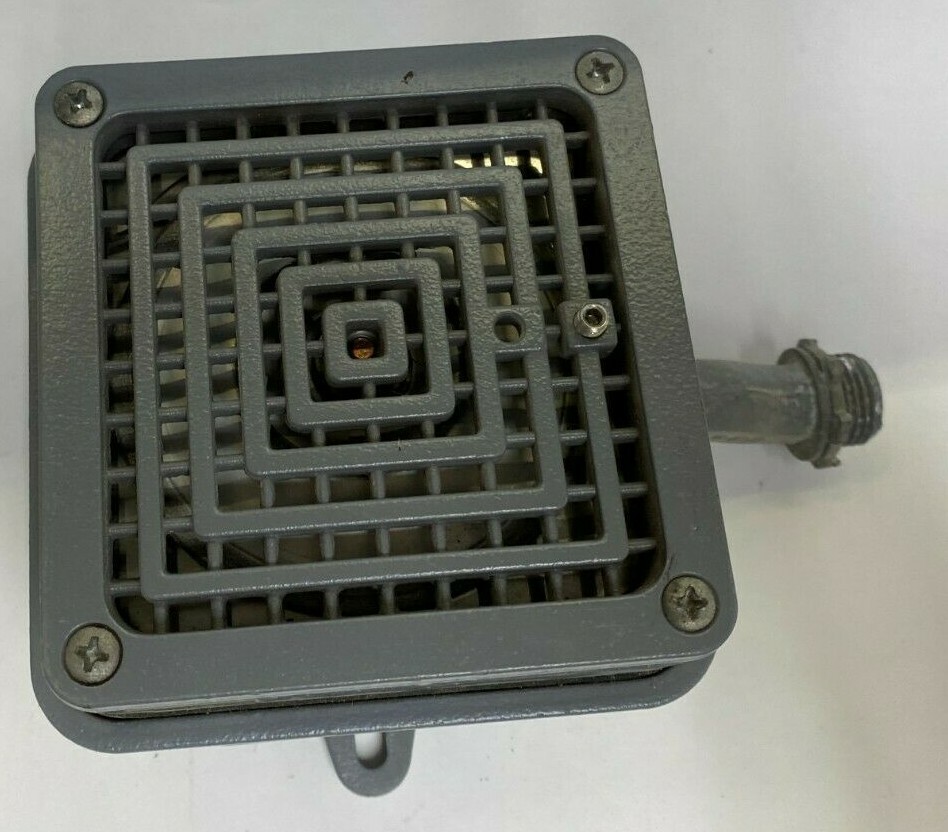 FEDERAL VIBRATONE HORN SERIES B1 WITH CORD PIPE