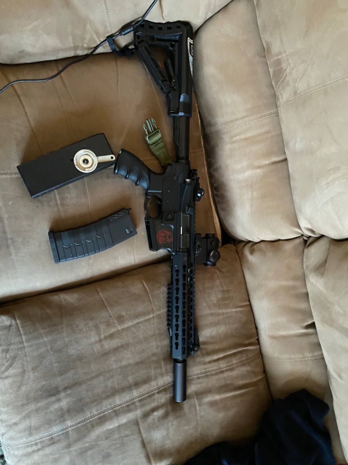 Airsoft Setup rifle pistol and magazines