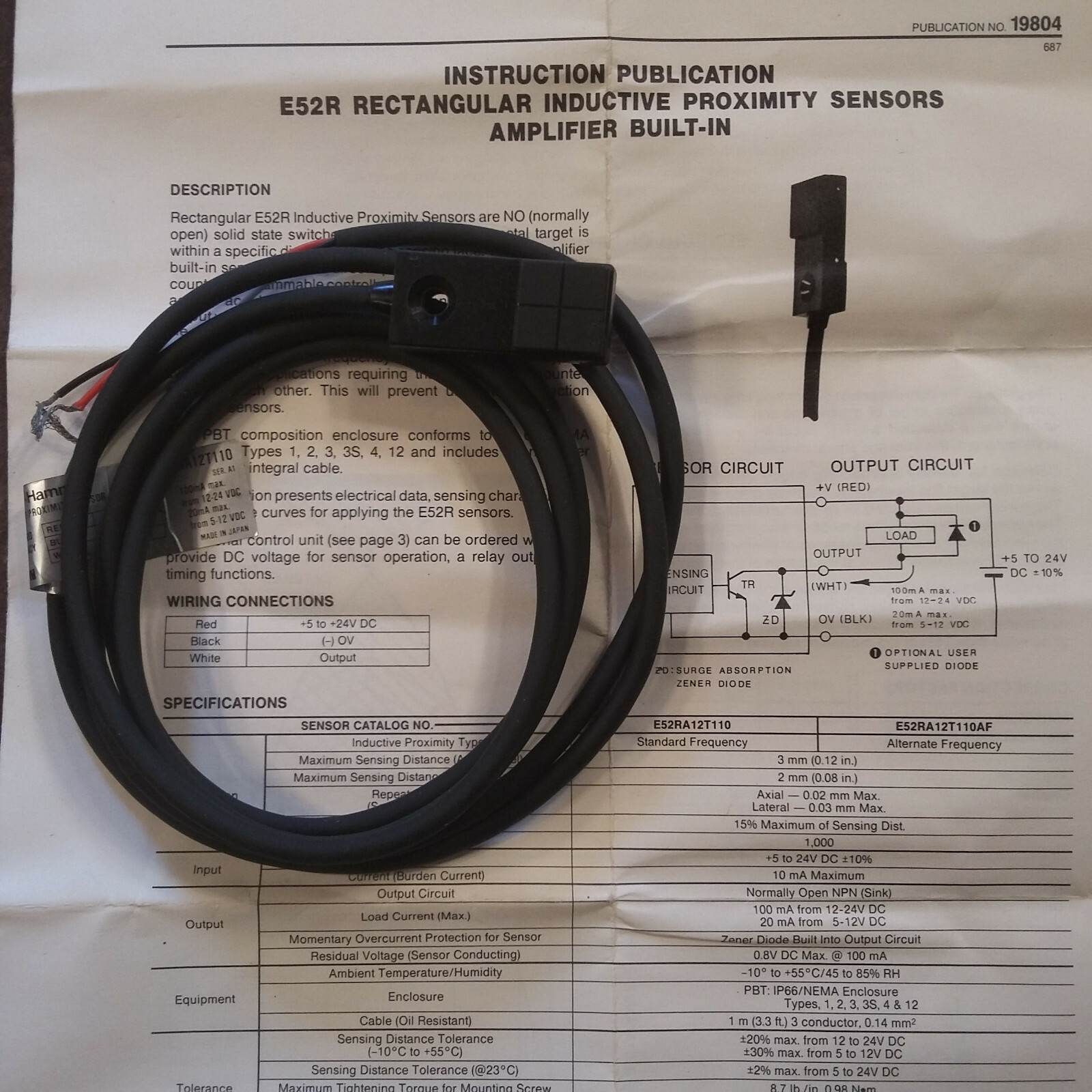 Cutler Hammer E52RA12T110 Inductive Proximity Sensor,  New