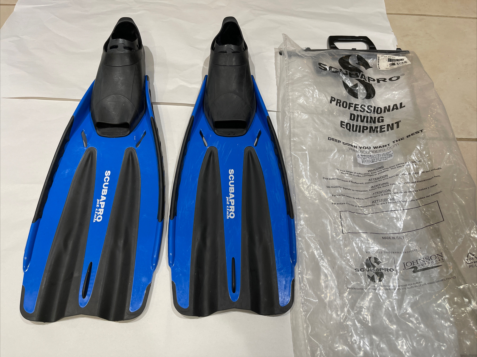 Scubapro Jet Club Full Foot Fins Size US 8-9, EUR 42-43 Blue/Black NWT