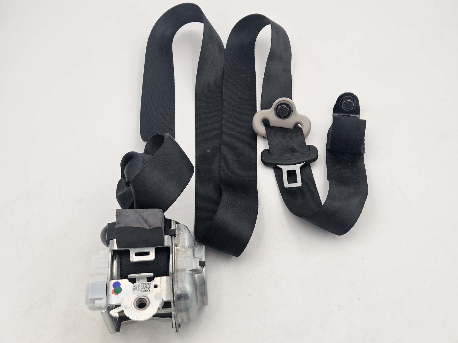 2021-2023 Nissan Rogue Rear Left Driver Side Seatbelt Black 888856RR3A OEM