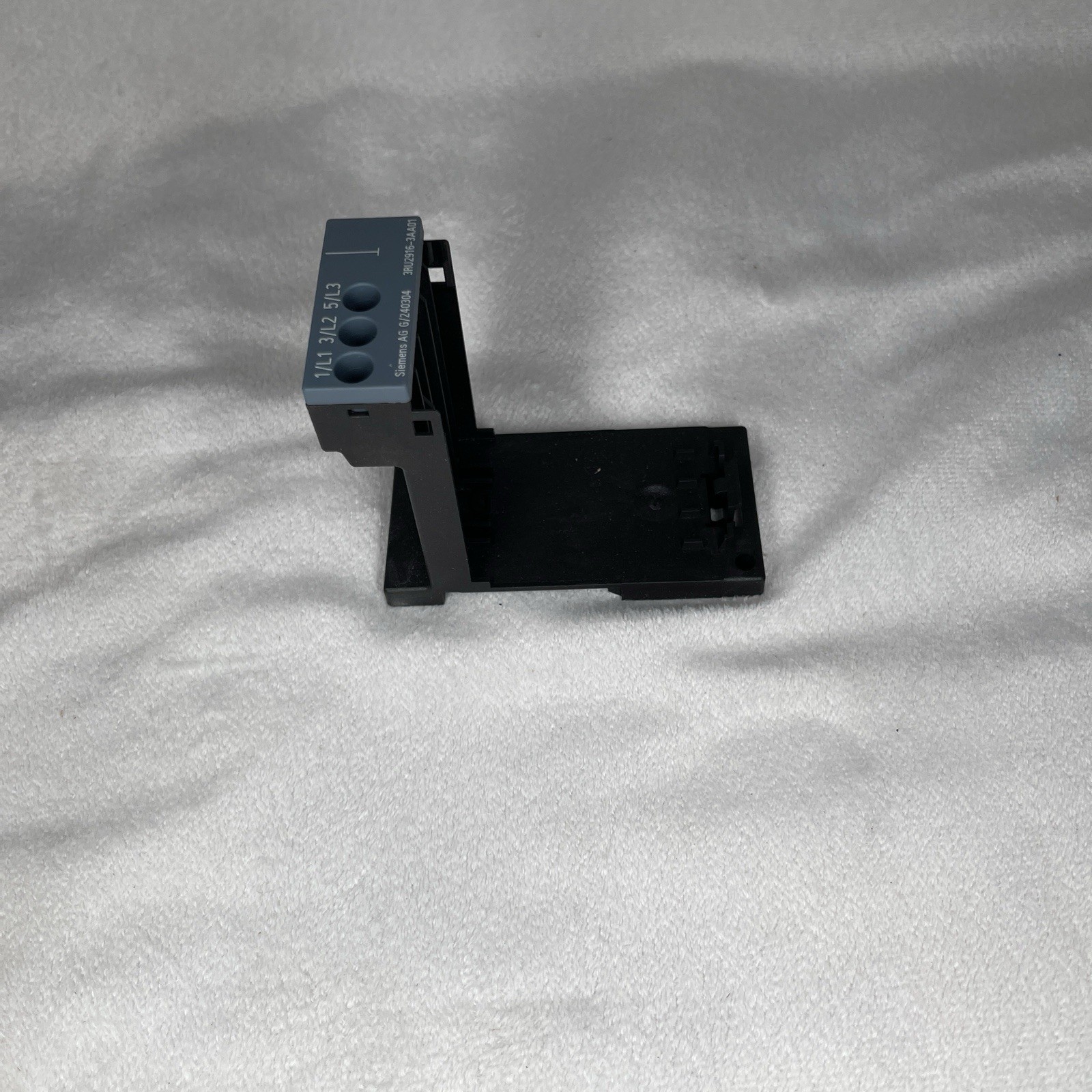 Siemens 3RU2916-3AA01 Stand-alone Assembly Support for Overload Relay Size S00