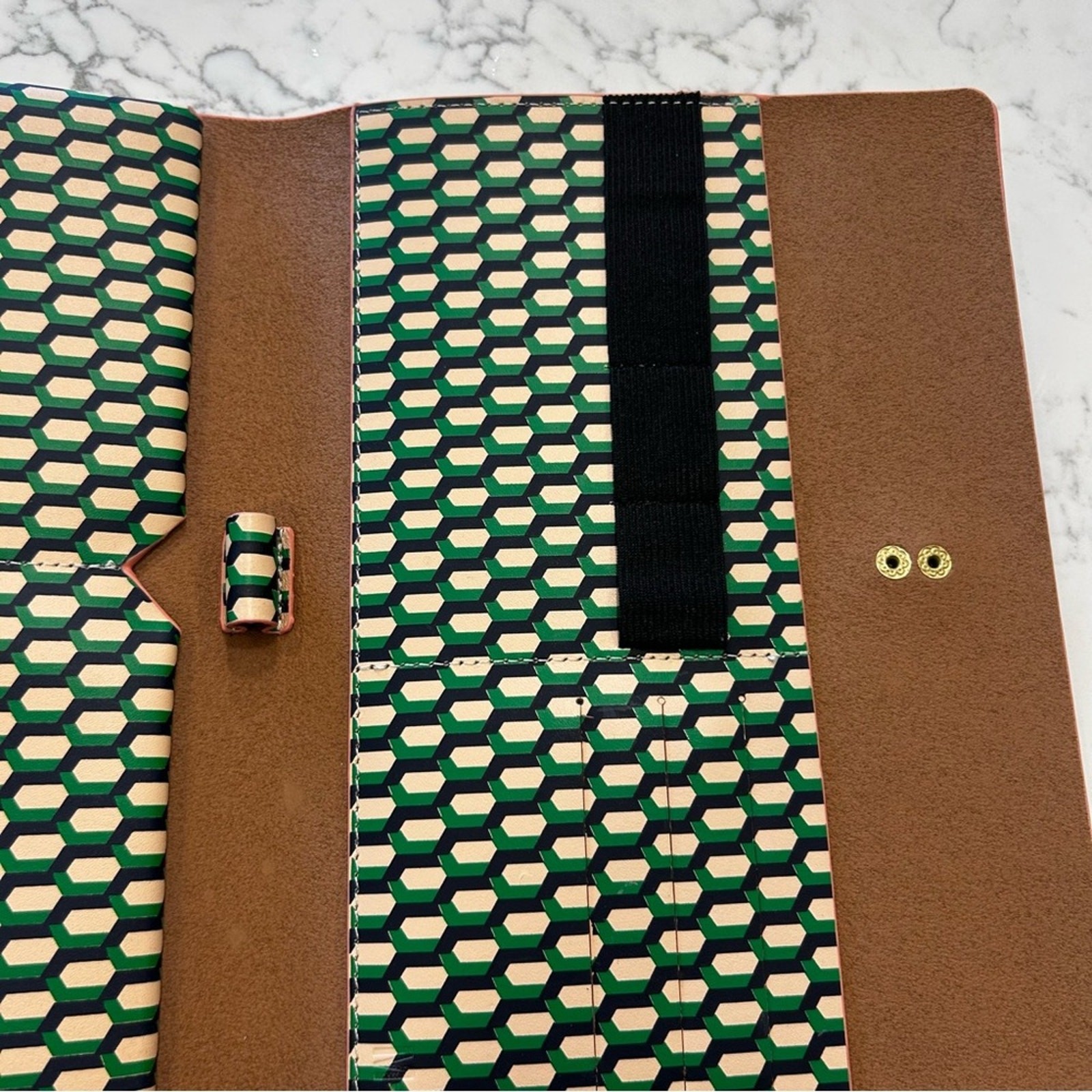 Green & Tan Tech Envelope