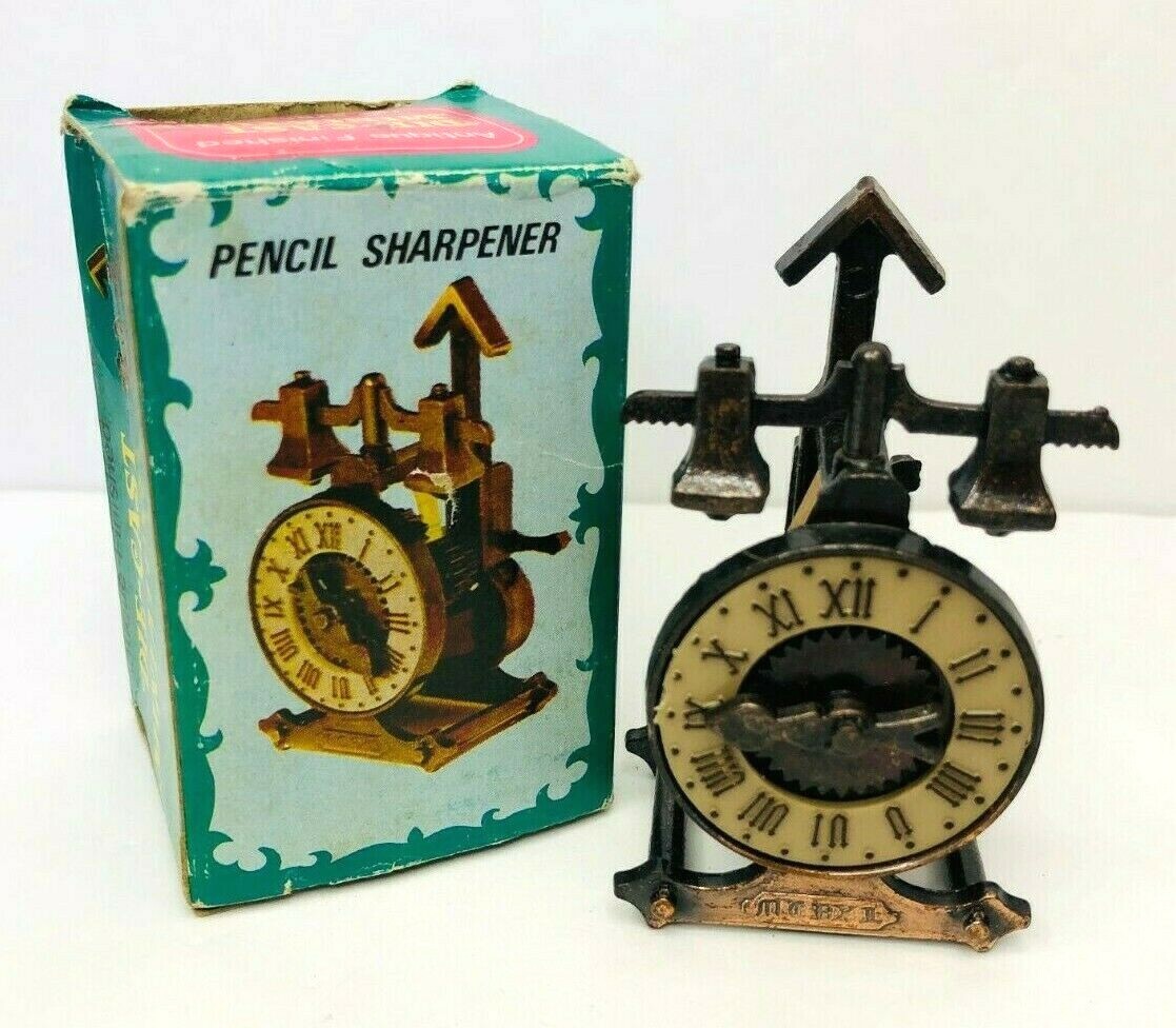 Vintage Diecast Pencil Sharpener Shaped Like a Miniature Gear Clock  #8754  *Ub