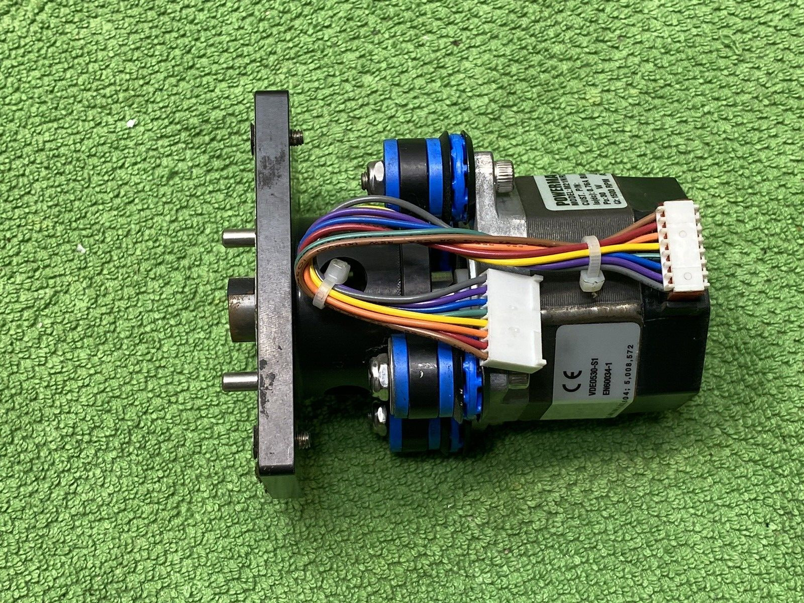 POWERMAX II STEP MOTOR M21NRXD-LNF-NS-00 USED 1500 RPM. 1.8 STEP   VS (DC) 65V