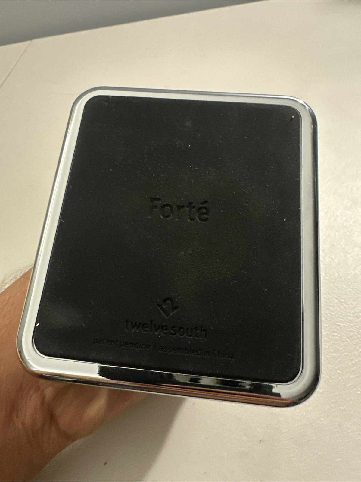 Twelve South Forte for Apple Watch Stand