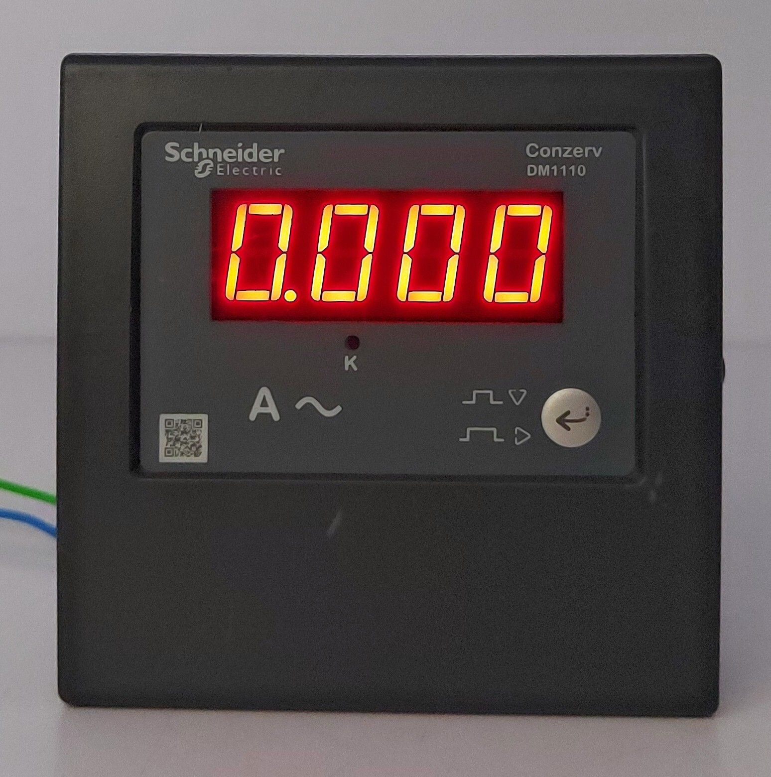 Schneider Electric Conzerv DM1110 Single Phase Voltmeter