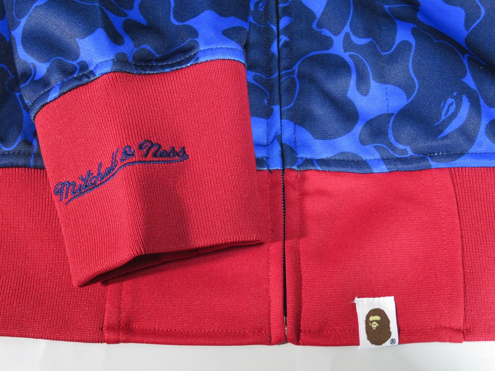 22599 bape mitchell&ness Los angeles angels jacket blue L