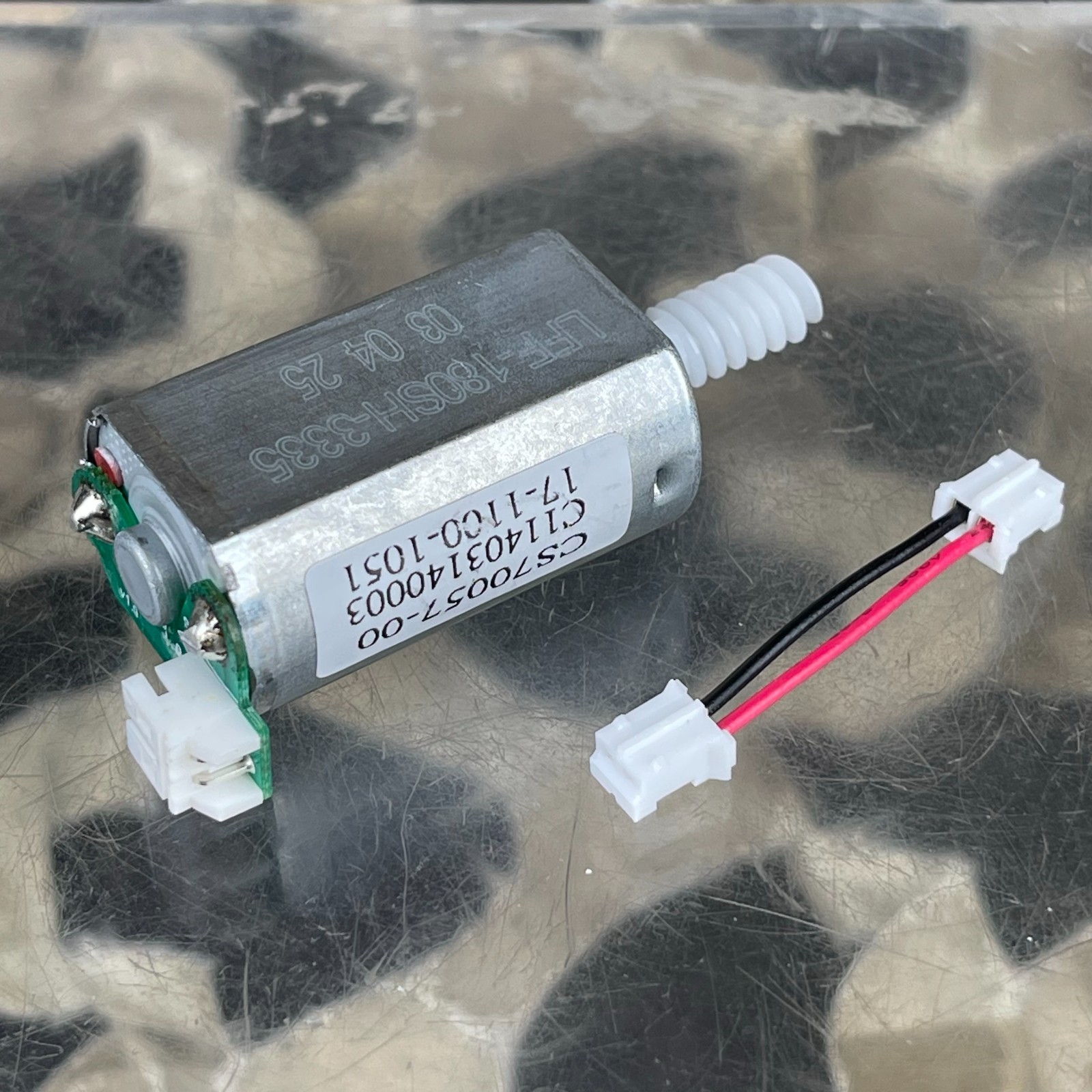 NEW CRBN DRV Motor w/ Wire
