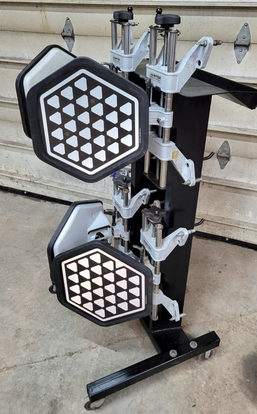 Hunter R811 Hawkeye DSP600 Rolling Target Rack Sensor   cart only