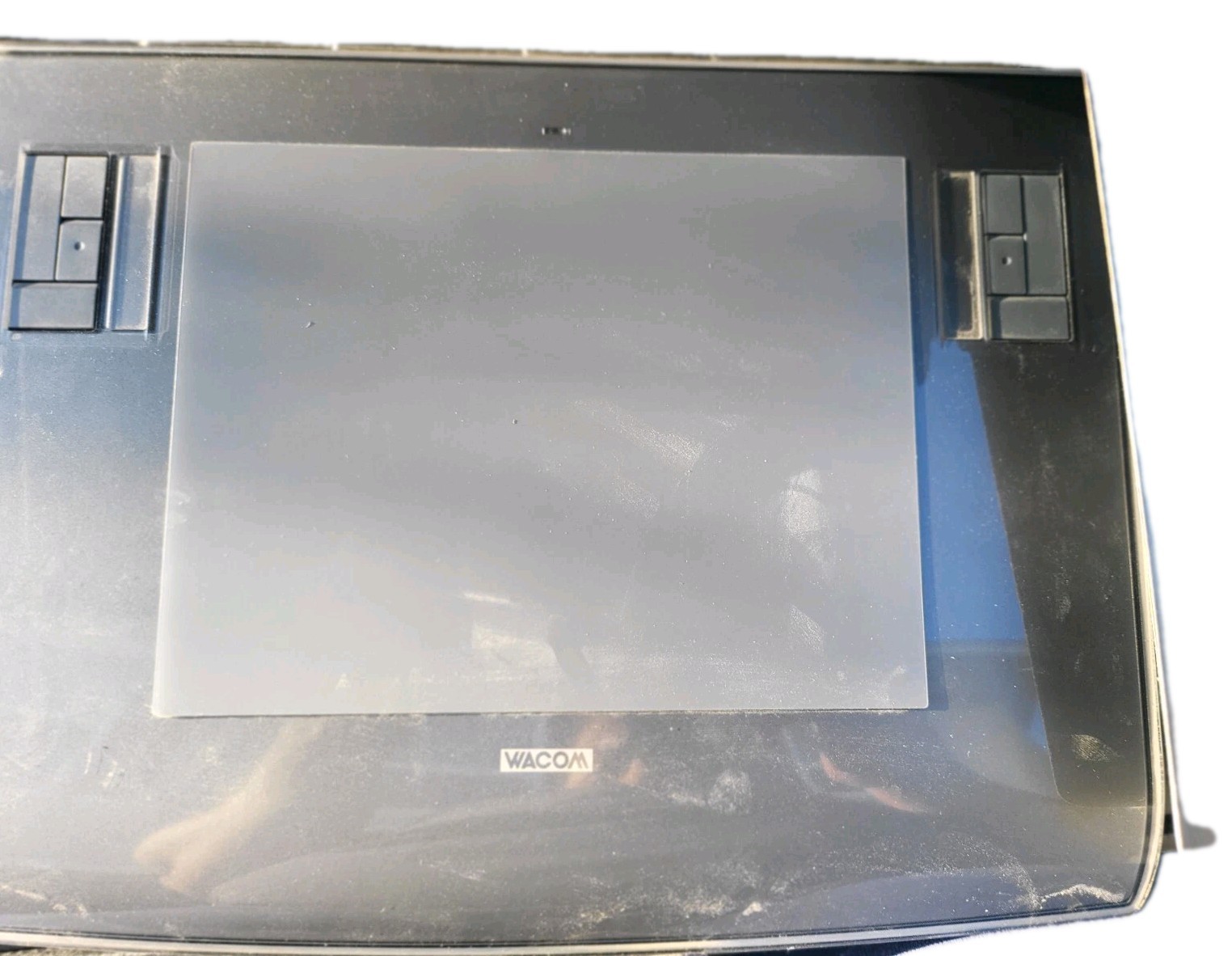 NO PEN Wacom Intuos 3 Large PTZ-930 9x12 Graphics Digital Art Drawing Tablet