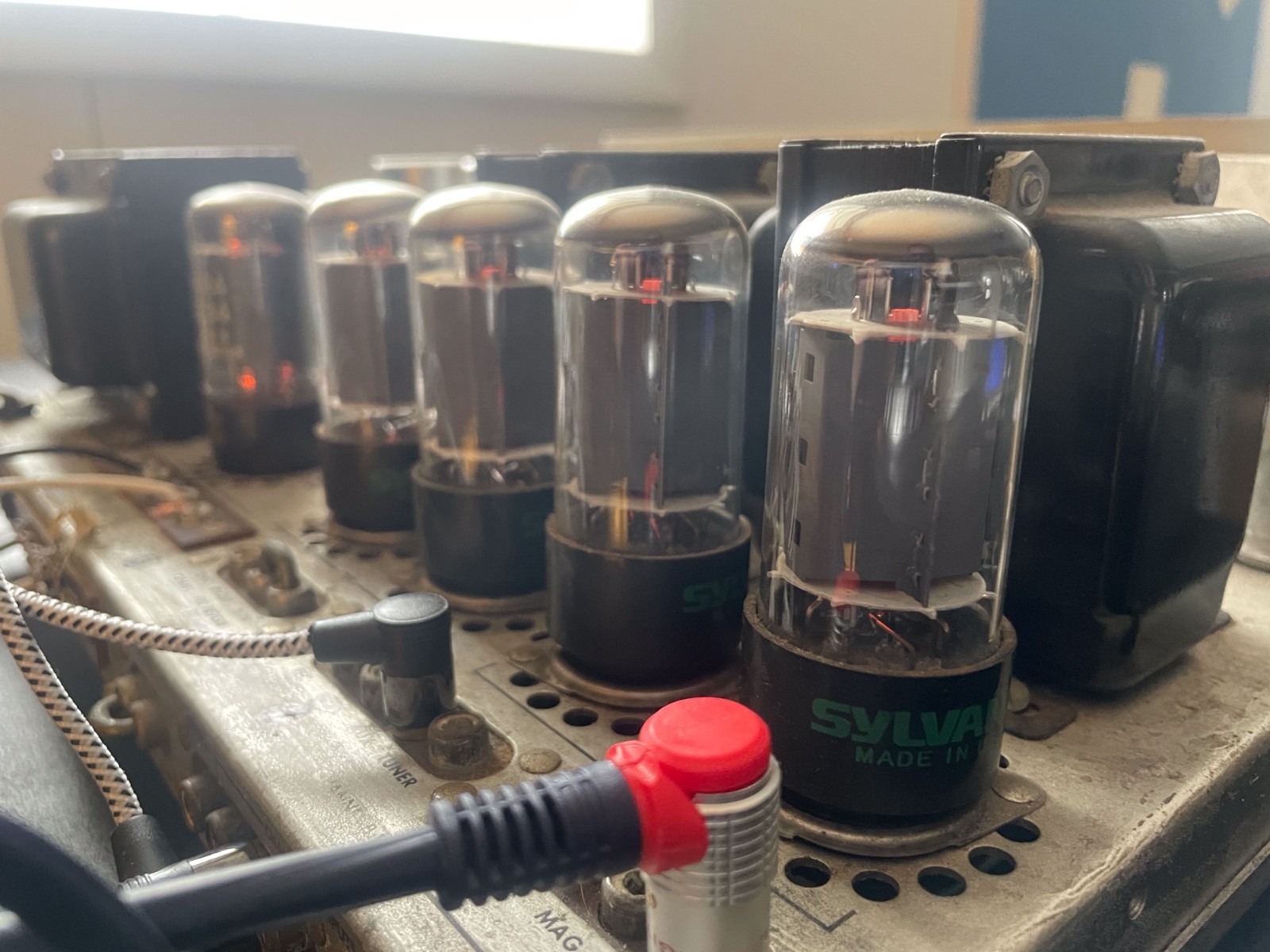 FISHER X-101B INTEGRATED AMPLIFIER restored and working!